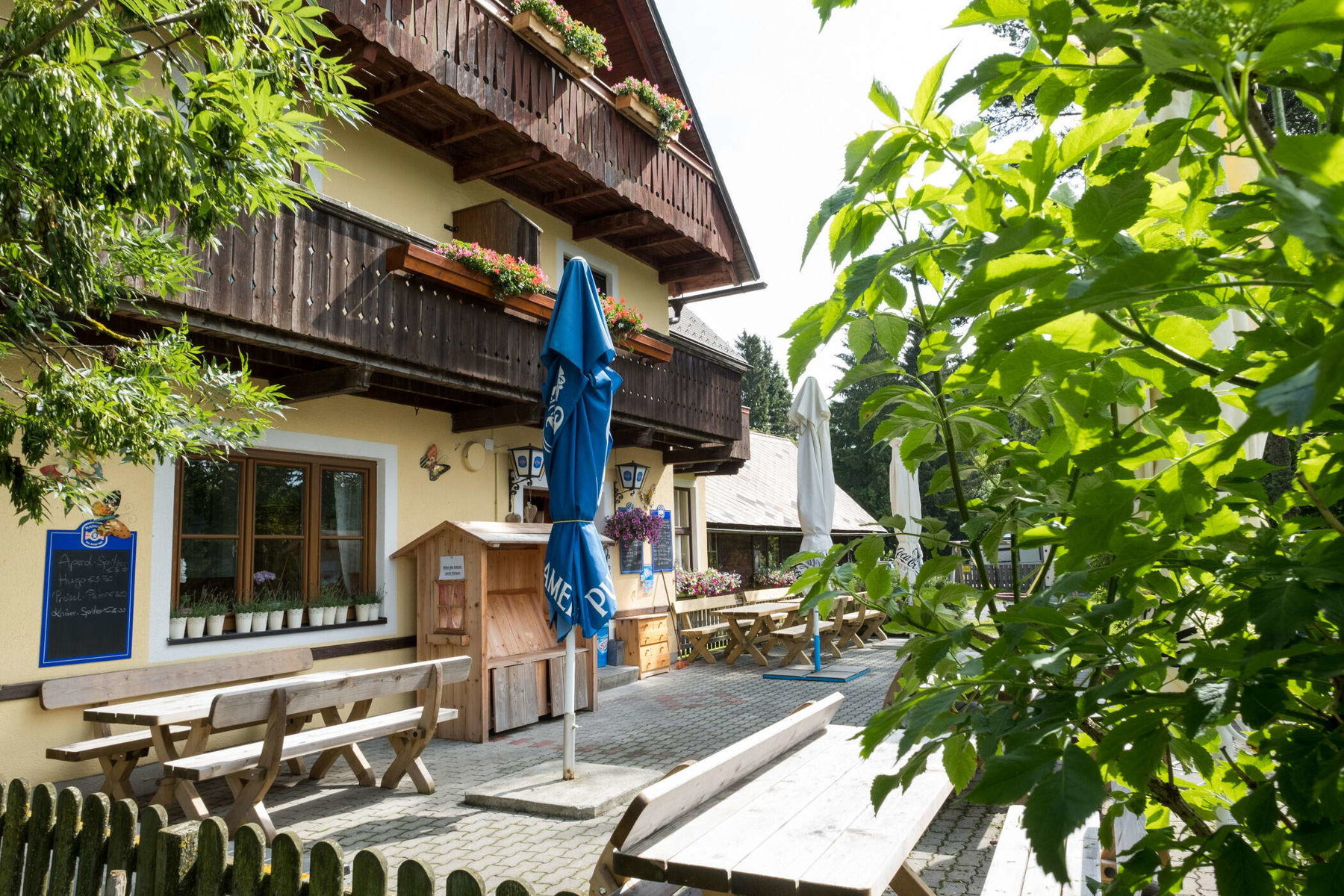 Biergarten vom Gasthof Schlagobersbauer